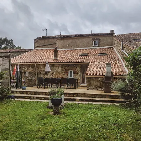 La Laujere Ivie - & Piscine Privative Casa de Férias