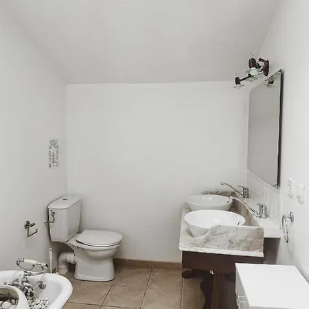 La Laujere Ivie - & Piscine Privative 펜션 Saint-Hilaire-du-Bois (Vendee)