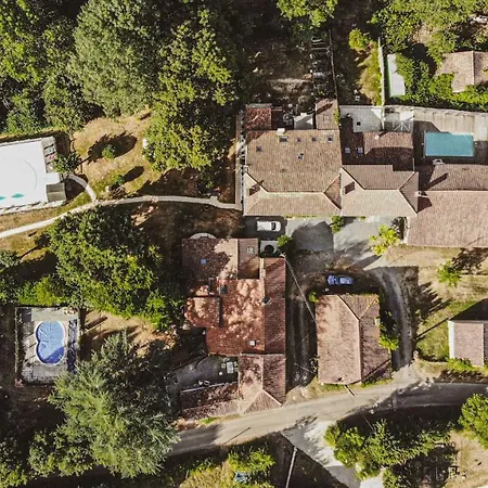 펜션 La Laujere Ivie - & Piscine Privative